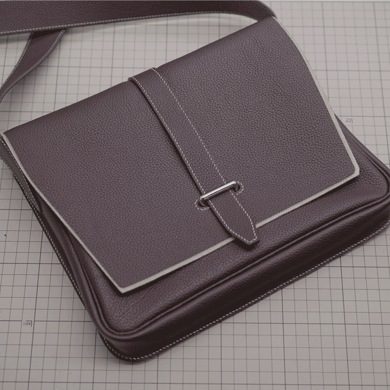 PDF Leather Bag Pattern - Steve Messenger Inspired Bag - DWIPDFZS186
